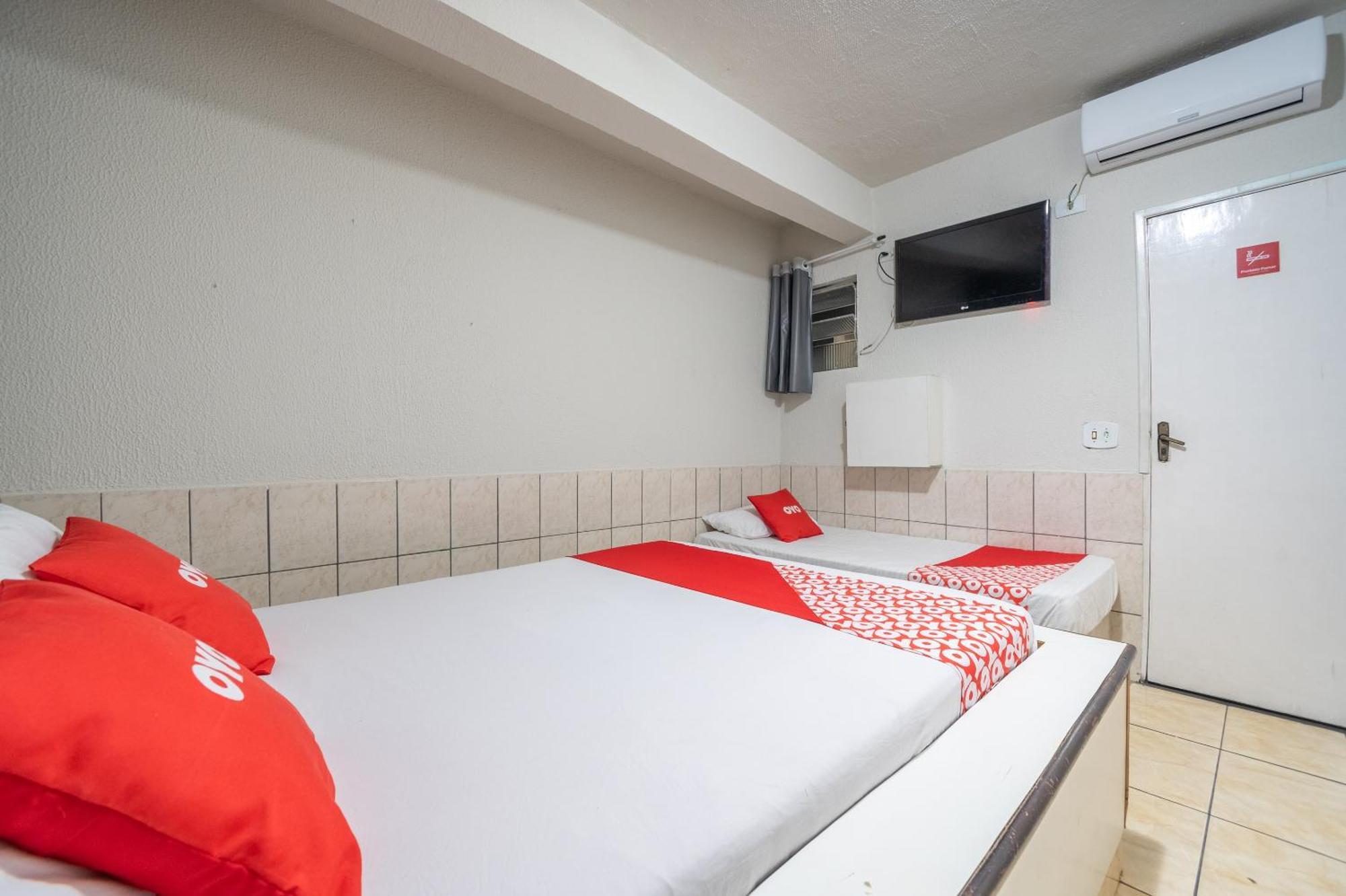 Hotel Oyo Nações Unidas, 4*